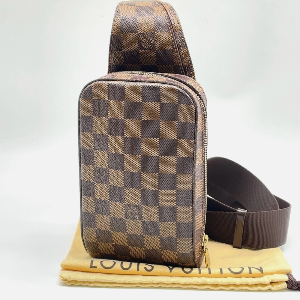 ✨LIKE NEW Louis Vuitton✨Damier Ebene Geronimos BELT / CROSSBODY BAG